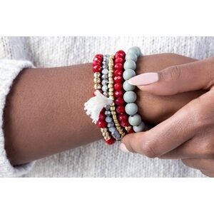 NEW Multi-Color Beaded Bracelet Set